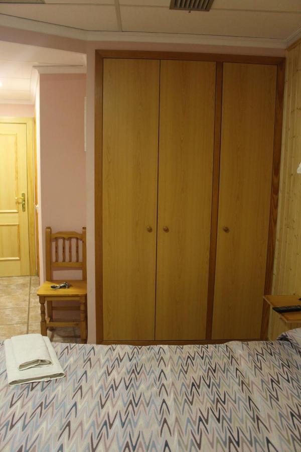 Hostel La Posa Villar del Arzobispo Exteriér fotografie