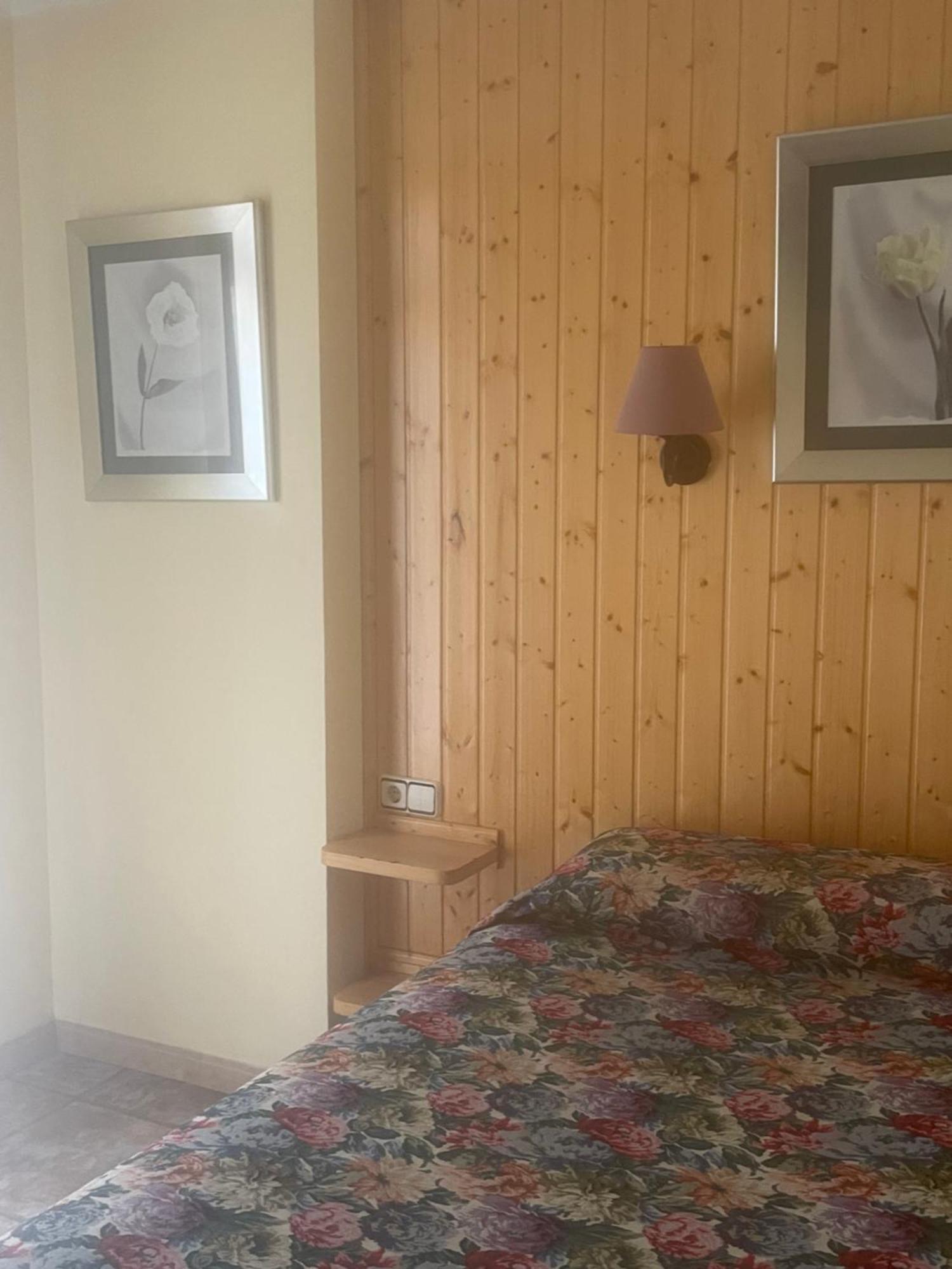 Hostel La Posa Villar del Arzobispo Exteriér fotografie