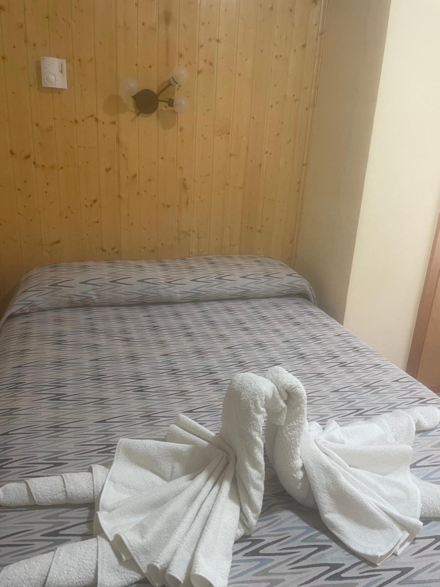 Hostel La Posa Villar del Arzobispo Exteriér fotografie